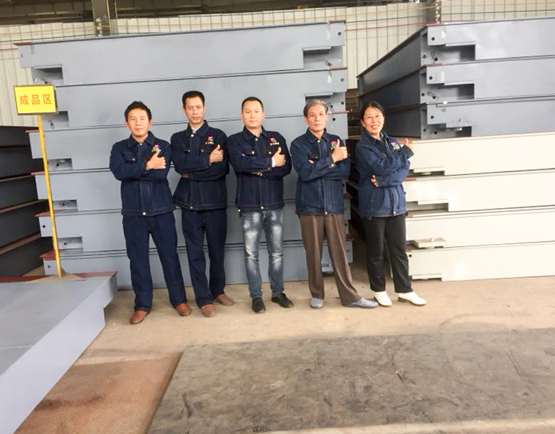 技術(shù)團(tuán)隊(duì)02