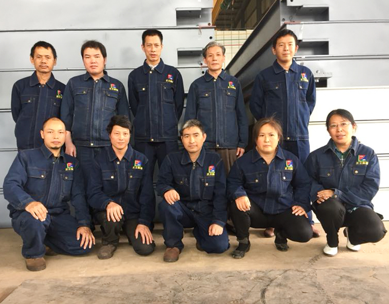 技術(shù)團(tuán)隊(duì)04