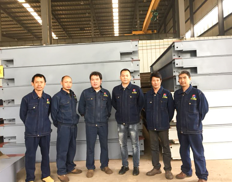 技術(shù)團(tuán)隊(duì)05