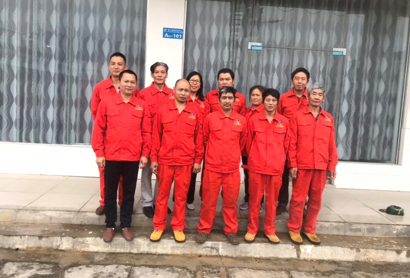 技術(shù)團(tuán)隊(duì)09